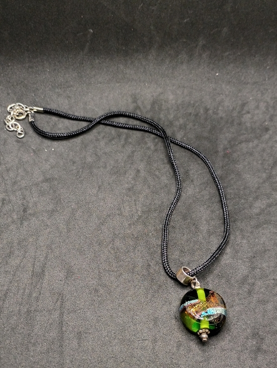 None Jewelry - Green Multicolor Glass Pendant Necklace for Women